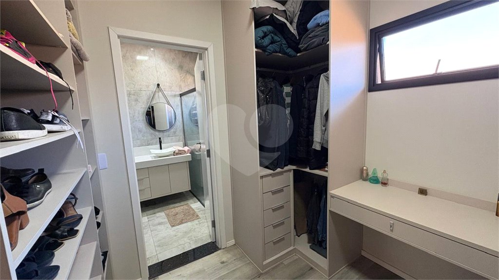 Casa à venda com 3 suítes no condomínio Village Ipanema 2, Araçoiaba da Serra - SP