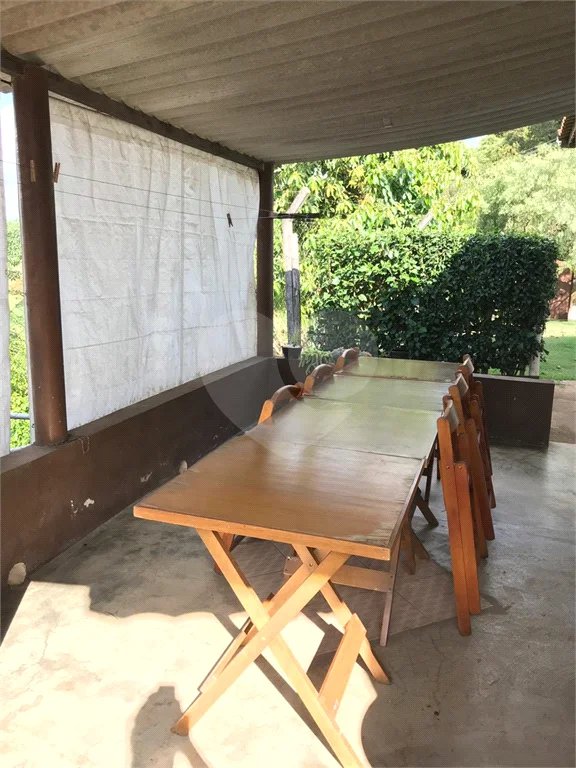 Chácara à venda com 4 quartos, sendo 3 suítes, em Monterrey, Louveira, SP