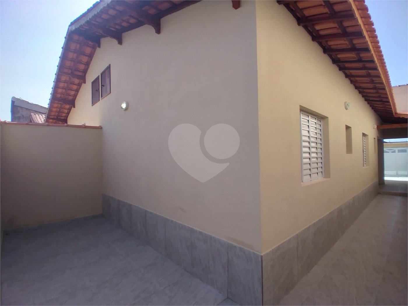 Casa Térrea à venda com 2 quartos, sendo 1 suíte, em Florida Mirim, Mongaguá, SP