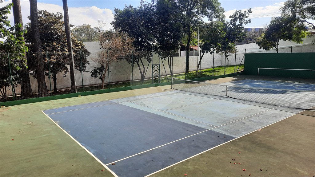 Apartamento à venda com 4 quartos, sendo 3 suítes,  em Interlagos, São Paulo, SP