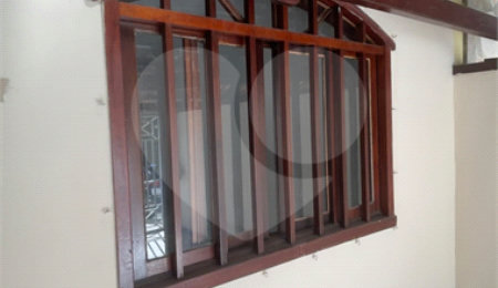 Sobrado à venda com 4 quartos, sendo 1 suíte,  em Jardim Ester Yolanda, São Paulo, SP