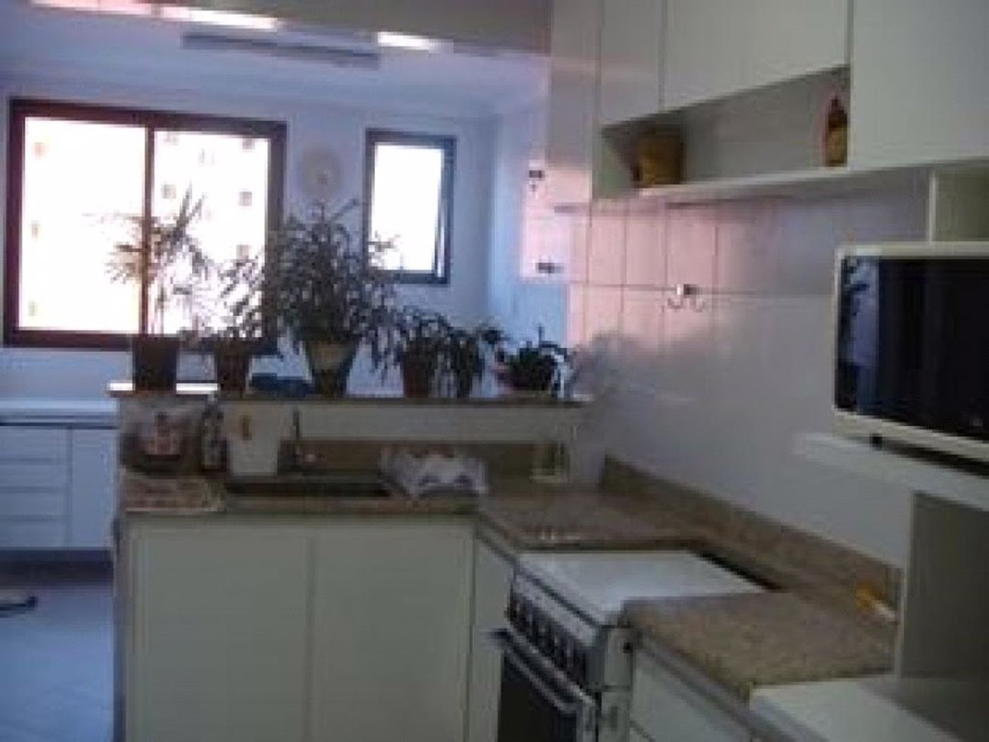 Apartamento Residencial à venda, Boqueirão, Praia Grande - AP0478.