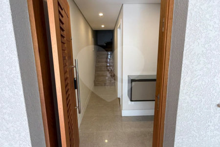 Sobrado à venda com 5 quartos, sendo 3 suítes, em Jardim Franca, São Paulo, SP
