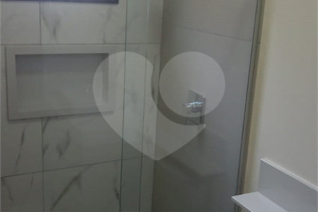 Casa à venda com 3 suítes no condomínio Jardim Residencial Dona Lucilla, Indaiatuba - SP