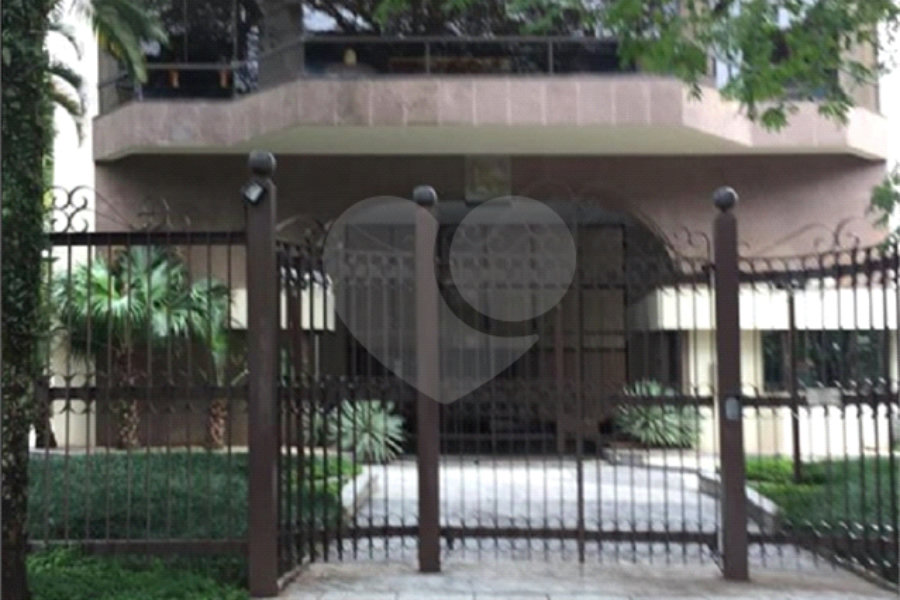 Apartamento à venda com 4 suítes em Vila Andrade, São Paulo, SP