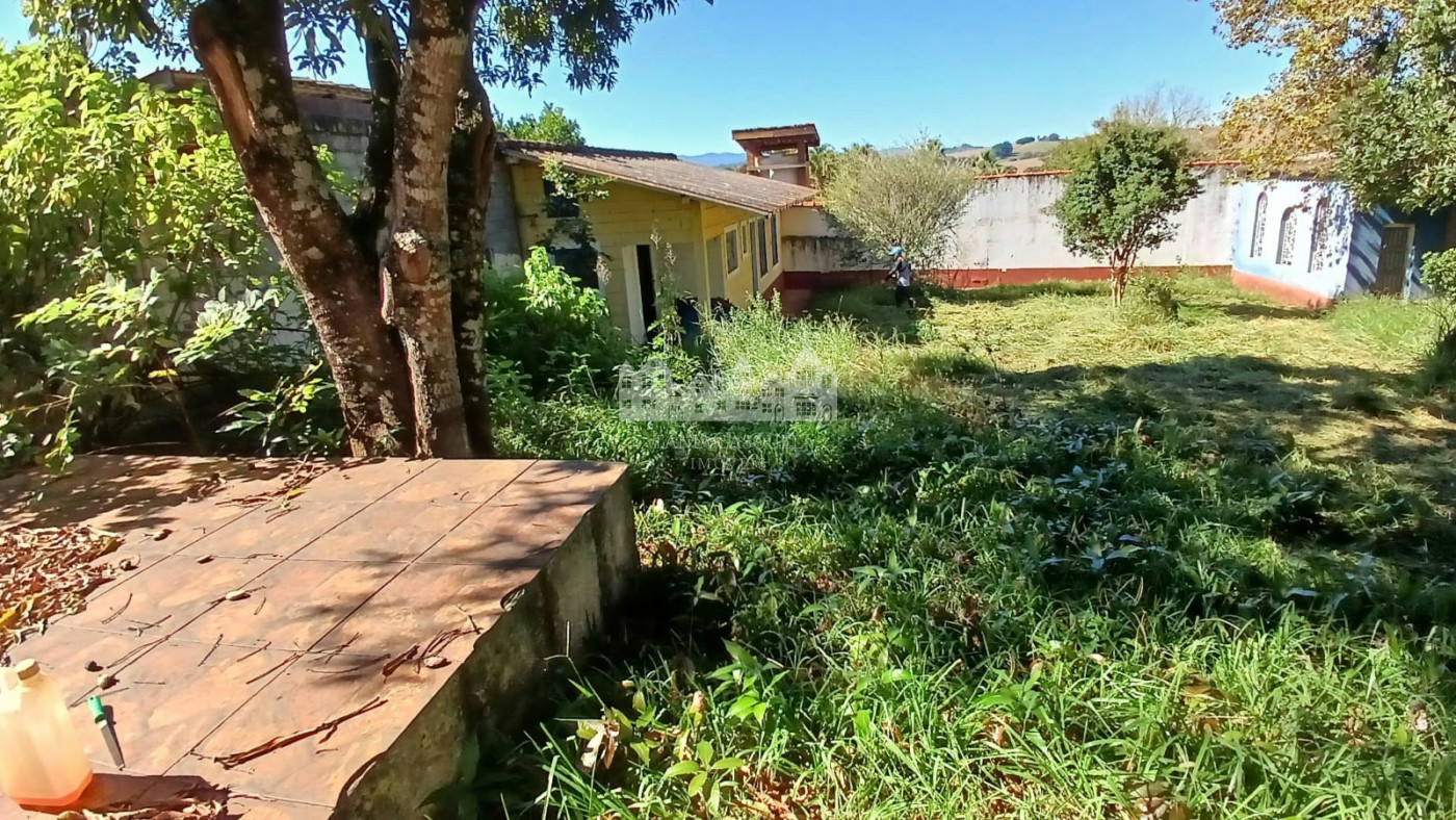 Chácara à venda com 3 quartos, sendo 1 suíte,  em Vila Dom Pedro, Atibaia, SP