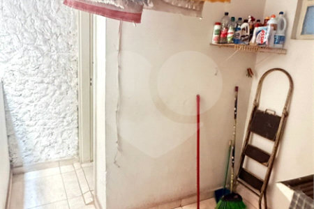 Apartamento à venda com 2 quartos em Bela Vista, São Paulo, SP