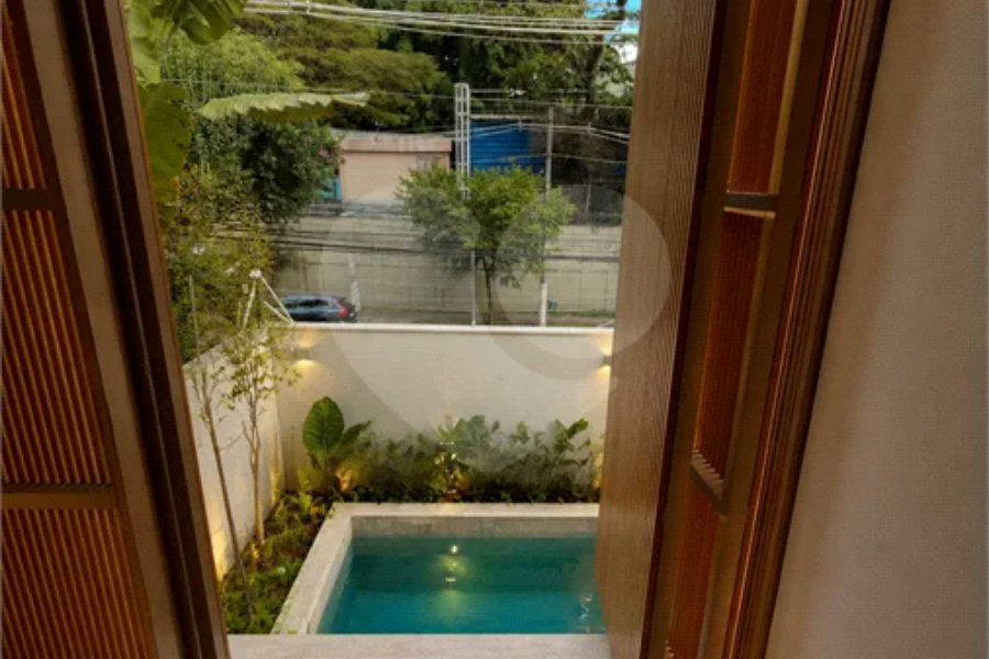 Ibiá House | Jardim Paulistano - 660 m² | 4 suítes | 6 vagas | Piscina privativa | Elevador | Projeto Perkins&Will