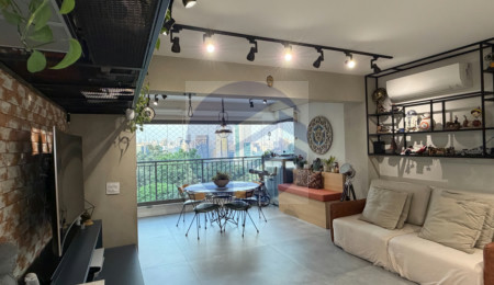 Apartamento à venda com 2 quartos, sendo 1 suíte,  em Butantã, São Paulo, SP
