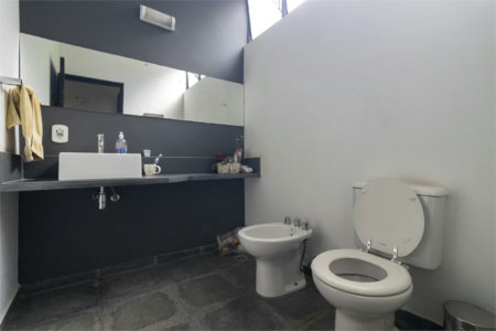 Sobrado à venda com 4 quartos, sendo 2 suítes, em Vila Morumbi, São Paulo, SP
