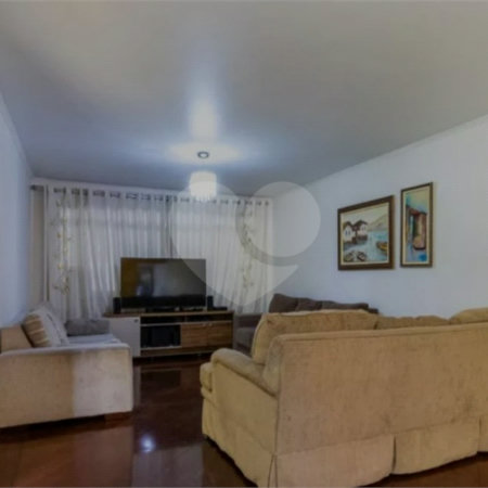 Sobrado à venda com 3 quartos, sendo 1 suíte, em Campo Grande, São Paulo, SP