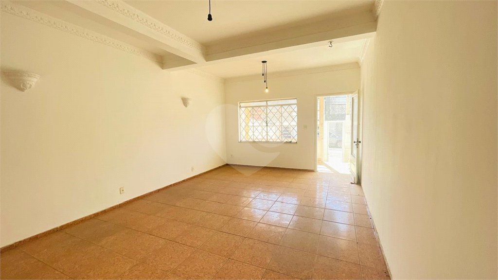 Casa à venda com 3 quartos, sendo 1 suíte, em Vila Carvalho, Sorocaba, SP