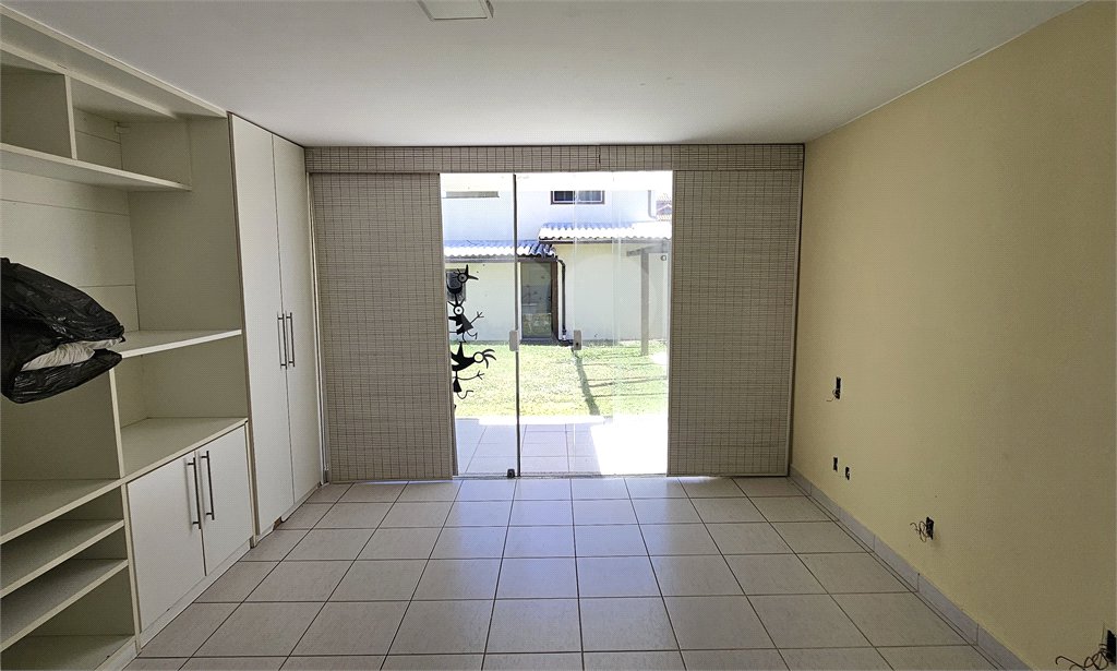 Casa à venda com 7 quartos, sendo 4 suítes,  em Praia Rasa, Armação dos Búzios, RJ