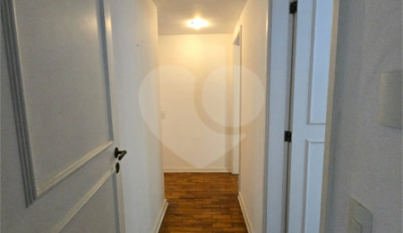 Apartamento à venda com 3 quartos, sendo 1 suíte,  em Indianópolis, São Paulo, SP