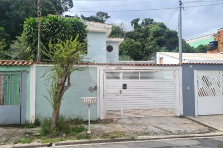 Sobrado à venda com 5 quartos em Vila Germinal, São Paulo, SP