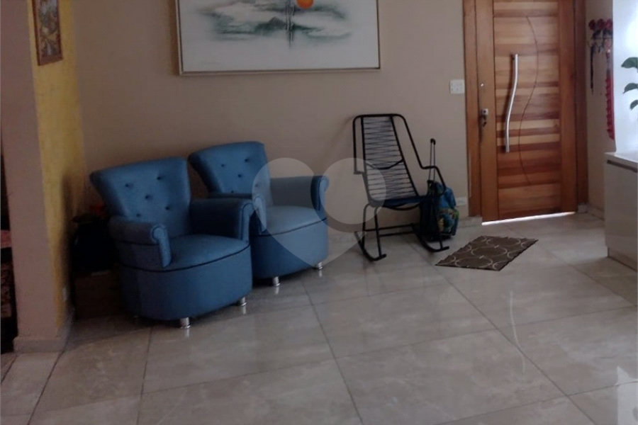 Sobrado à venda com 3 quartos, sendo 1 suíte, em Vila Nova Mazzei, São Paulo, SP
