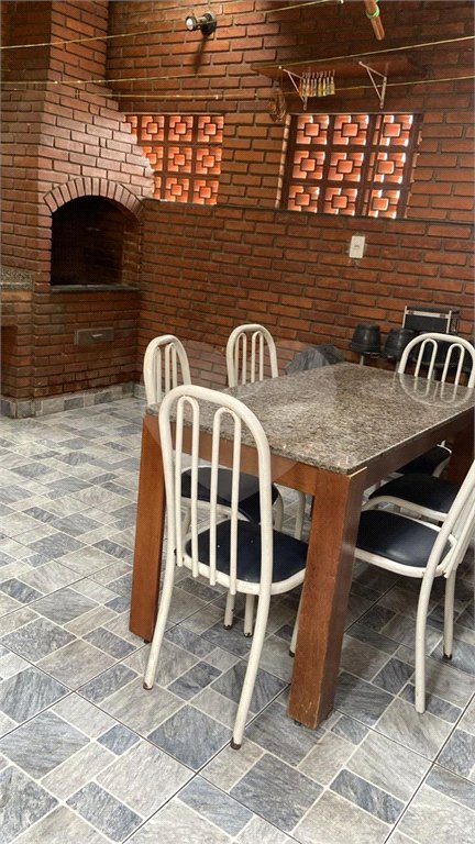 Sobrado à venda com 3 quartos em Jaraguá, São Paulo, SP