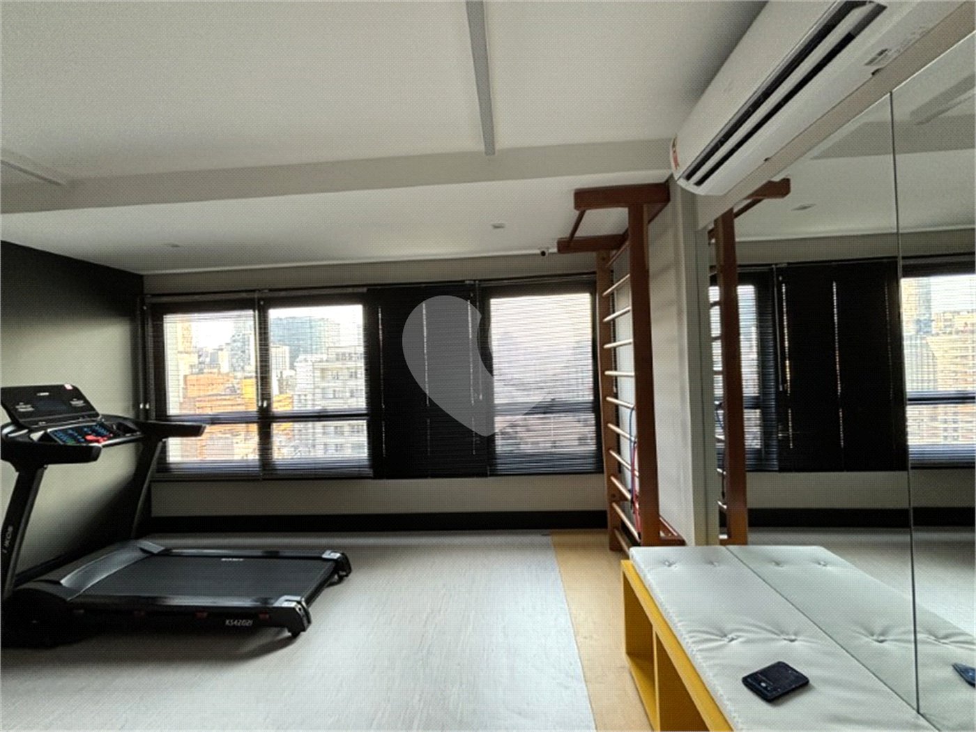 Apartamento à venda com 2 quartos em República, São Paulo, SP