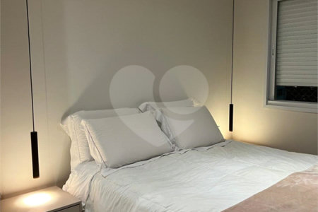 Apartamento à venda com 2 quartos, sendo 1 suíte, em Santo Amaro, São Paulo, SP