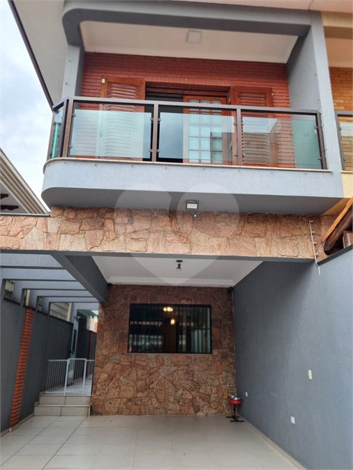 Sobrado à venda com 4 quartos, sendo 2 suítes, em Vila Barreto, São Paulo, SP