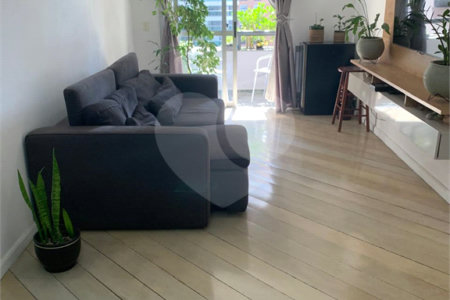 Apartamento à venda com 3 quartos, sendo 1 suíte, em Perdizes, São Paulo, SP