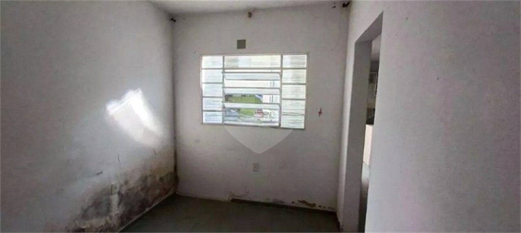 Casa à venda com 4 quartos em Vila Bossi, Louveira, SP