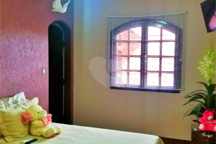 Casa à venda com 4 suítes em Jaguaré, São Paulo, SP