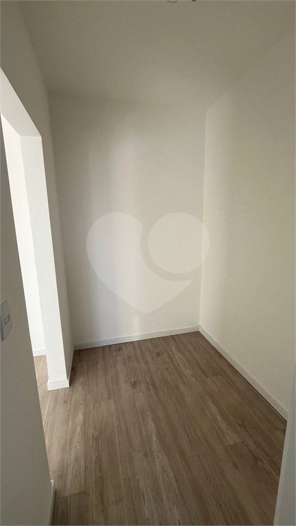Sobrado à venda com 3 suítes em Vila Petrópolis, Atibaia, SP