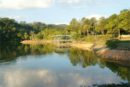 Terreno à venda com 1 suíte em Marambaia, Vinhedo, SP