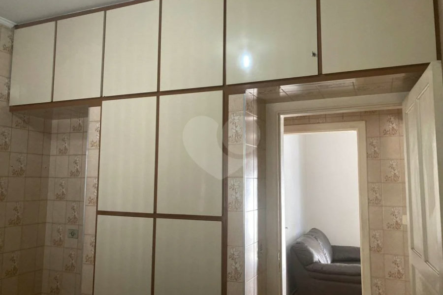 Casa à venda com 3 quartos em Lapa, São Paulo, SP