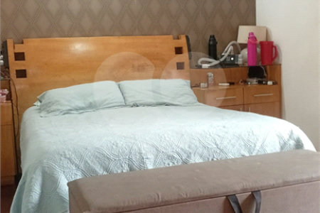 Casa à venda com 4 quartos, sendo 2 suítes, no condomínio Canamari, São Paulo - SP