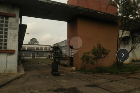 Prédio à venda em Parque São Domingos, São Paulo, SP