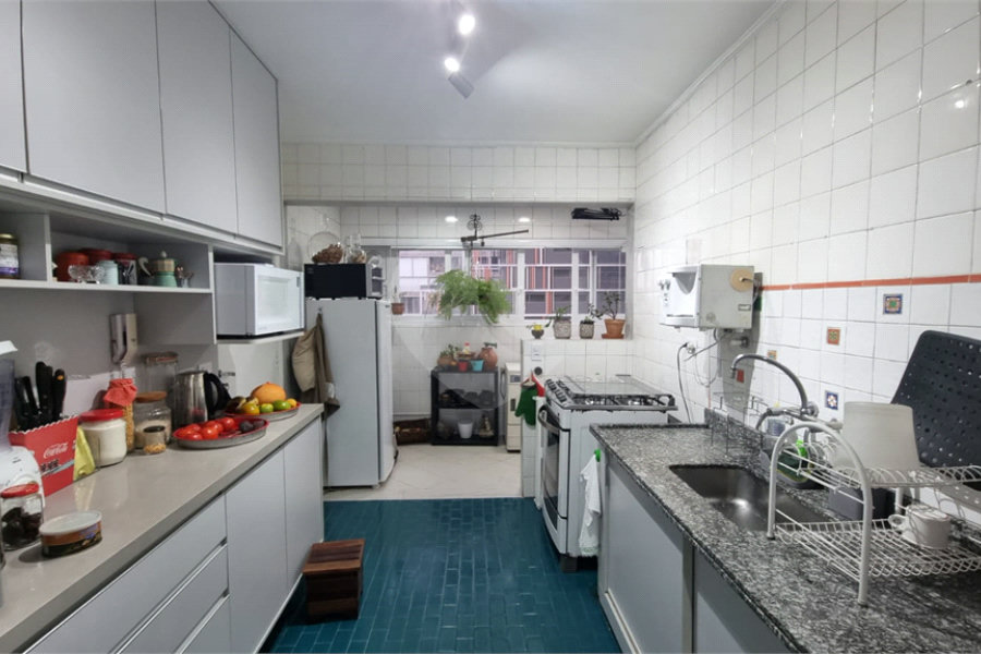 Apartamento à venda com 3 quartos em Jardim América, São Paulo, SP