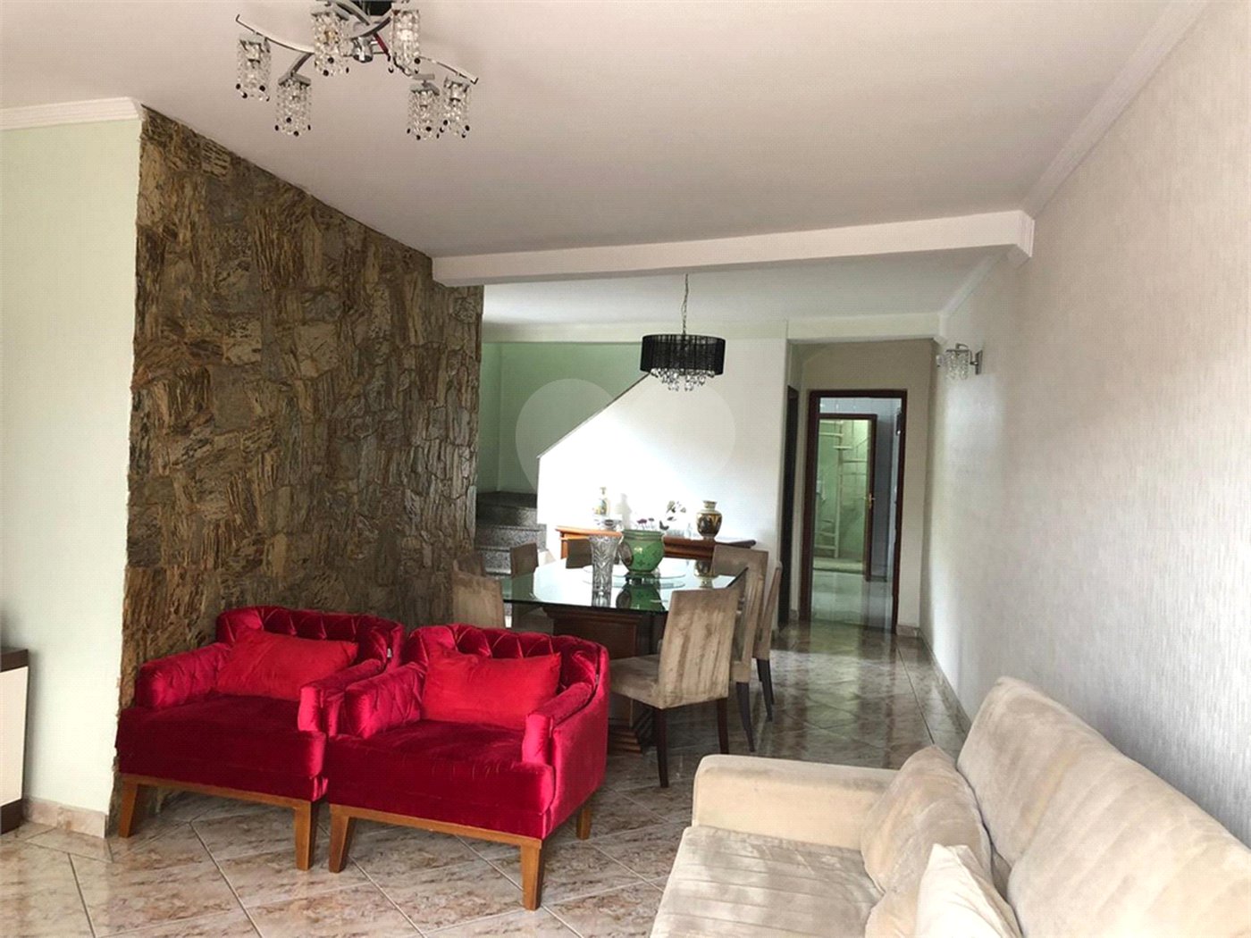 Sobrado à venda com 3 quartos, sendo 1 suíte,  em Vila Guilherme, São Paulo, SP