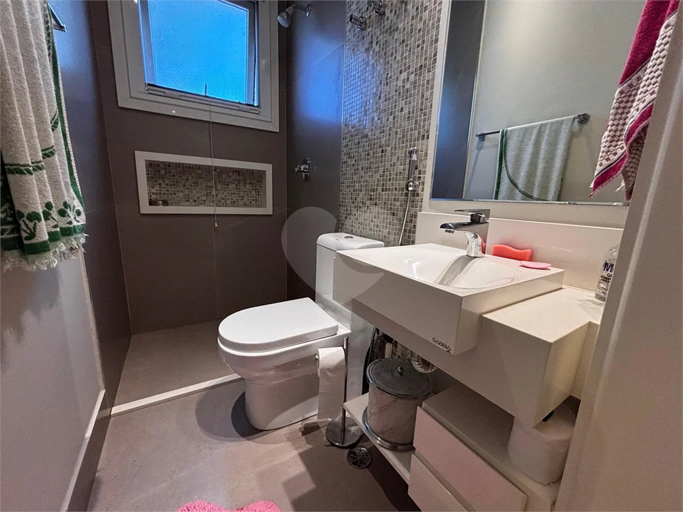Casa à venda com 4 quartos, sendo 3 suítes, no condomínio Reserva Nova Cantareira, São Paulo - SP