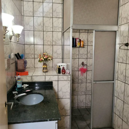 Sobrado à venda com 3 quartos, sendo 1 suíte,  em Jaguaré, São Paulo, SP