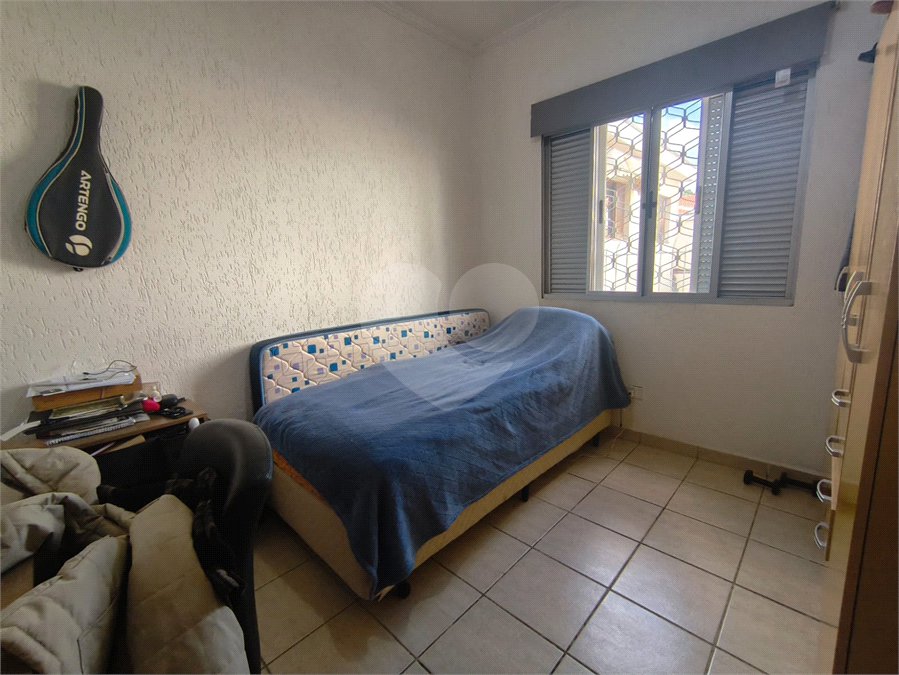 Sobrado à venda com 8 quartos, sendo 2 suítes, em Parada Inglesa, São Paulo, SP