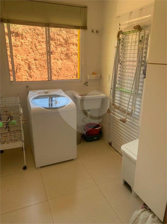 Casa à venda ou para alugar com 3 suítes no condomínio Serra da Estrela, Atibaia - SP