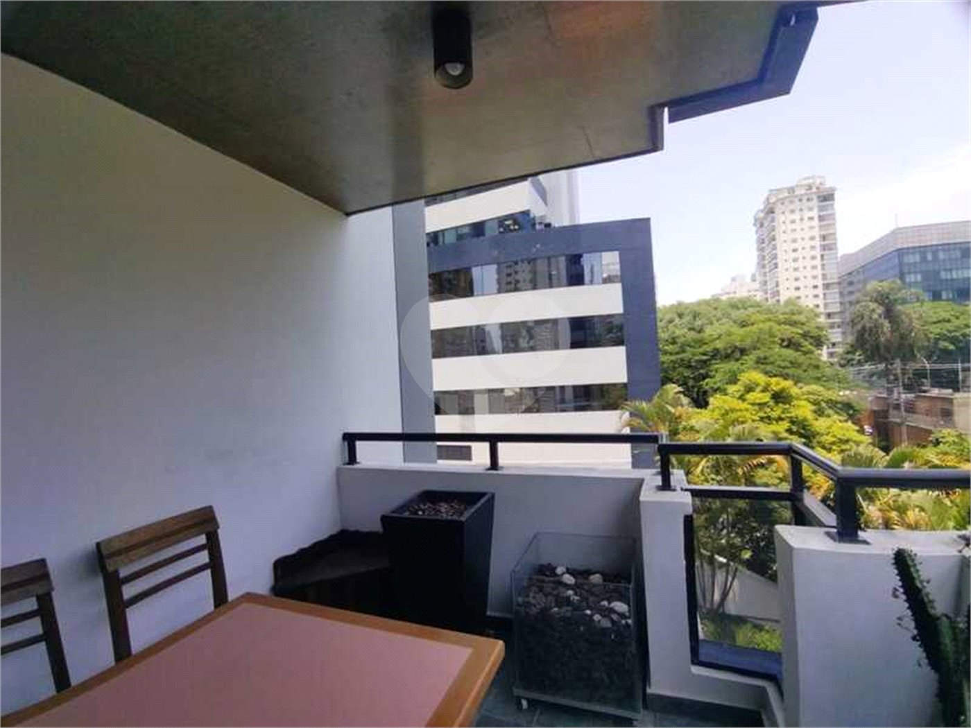 Apartamento à venda com 4 quartos, sendo 2 suítes, em Campo Belo, São Paulo, SP