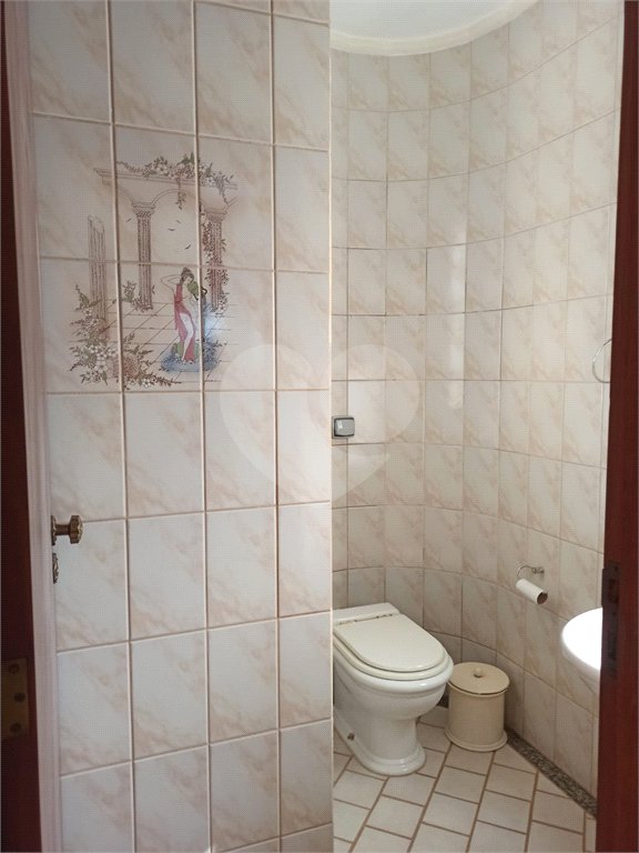 Casa à venda com 3 suítes em Jardim Brasil, Atibaia, SP