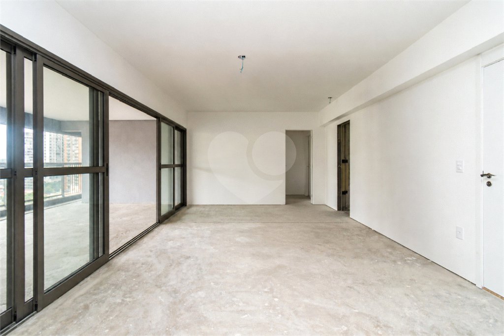 Apartamento à venda com 3 suítes em Brooklin, São Paulo, SP
