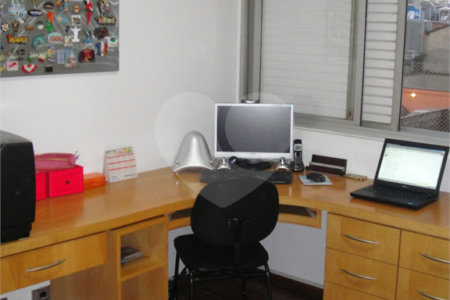 Apartamento à venda com 3 quartos, sendo 1 suíte, em Itaim Bibi, São Paulo, SP