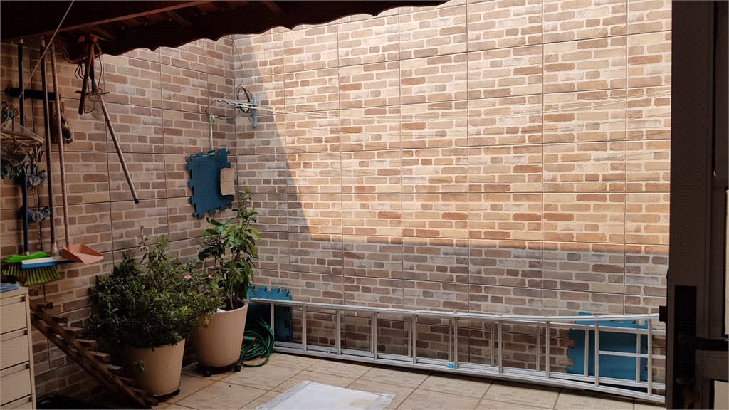 Casa de Vila à venda com 3 quartos, sendo 1 suíte, em Jardim Aricanduva, São Paulo, SP
