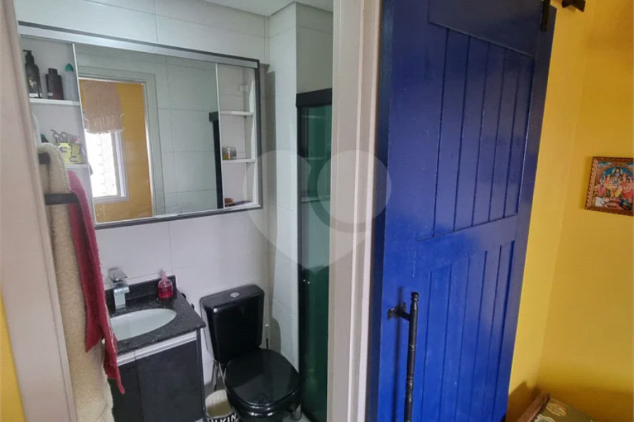 Apartamento em cobertura na Vila Prudente com 2 dormitórios, 1 suíte, 2 sacadas e hidromassagem.