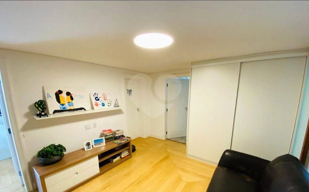 Apartamento à venda com 4 suítes em Santo Amaro, São Paulo, SP
