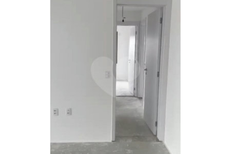 Apartamento à venda com 3 suítes em Campo Belo, São Paulo, SP