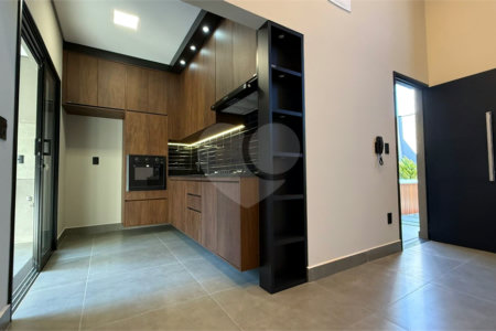 Casa à venda com 3 quartos, sendo 1 suíte, em Jardim Bom Sucesso, Indaiatuba, SP