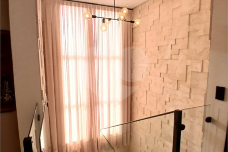 Casa à venda com 3 suítes em Pinheirinho, Vinhedo, SP