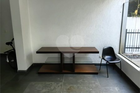 Apartamento à venda com 3 quartos, sendo 1 suíte,  em Higienópolis, São Paulo, SP
