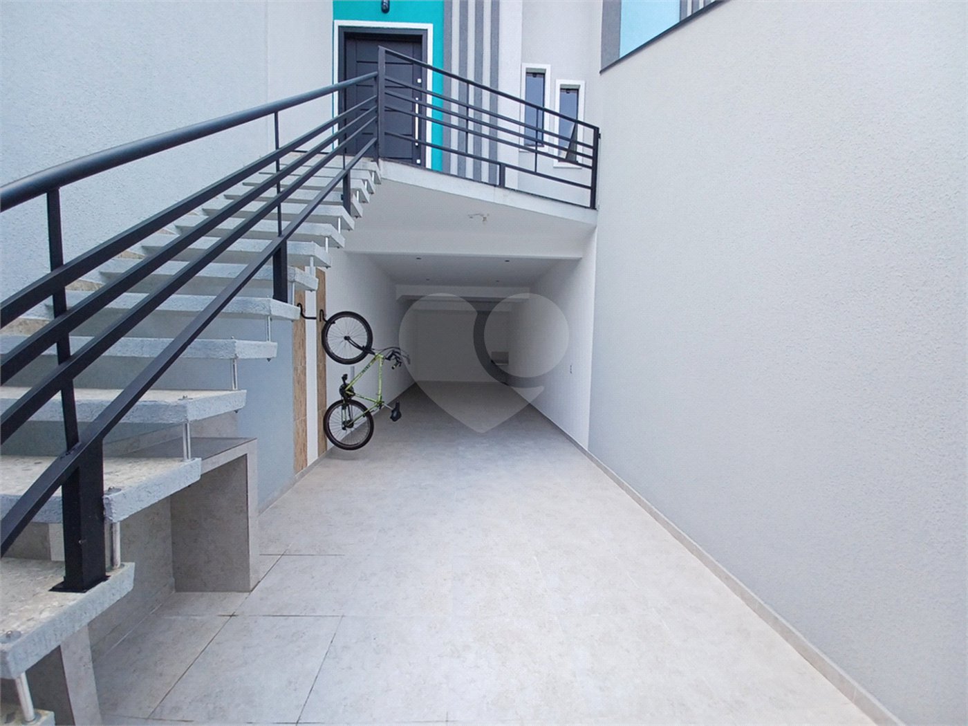 Sobrado à venda com 2 quartos, sendo 1 suíte, em Jardim Patente Novo, São Paulo, SP